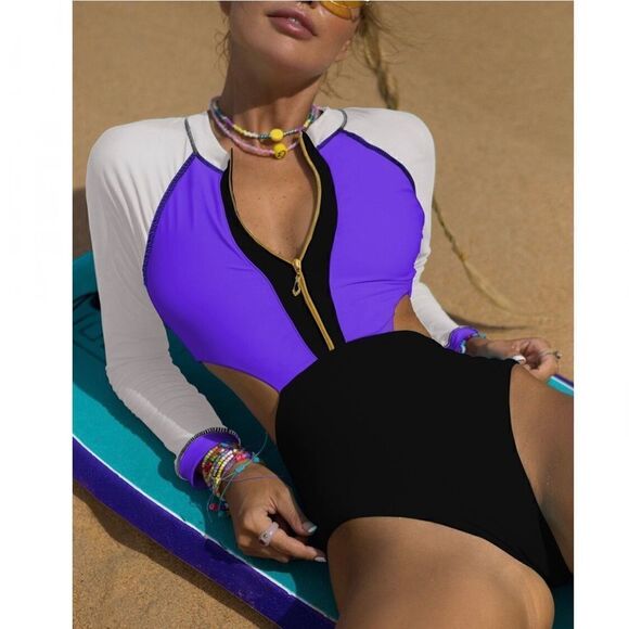 Colorblock Cut Out Waist One Piece Swimsuit - Picture 1 of 5